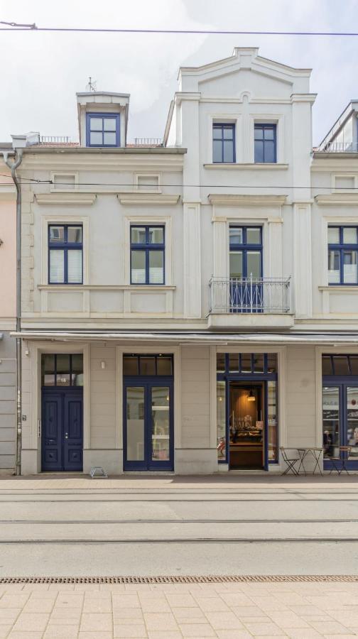 Modernes Apartment - Zentral, Ruhig, Wlan, Netflix, Kueche, Schreibtisch, Parkplatz, Waschtrockner Cottbus Kültér fotó